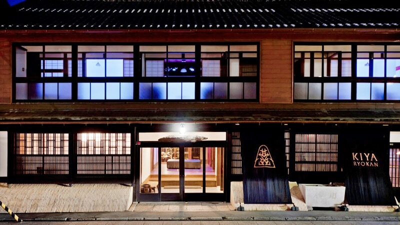 愛媛県にある座敷わらしの出る宿「木屋旅館」